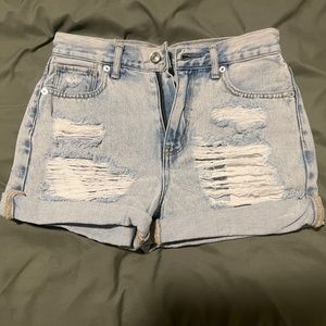 AE Mom Shorts